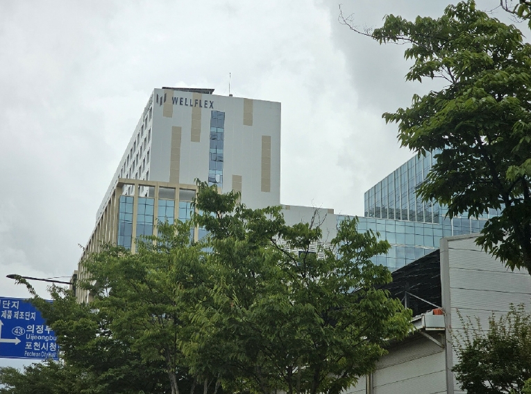 사진 04