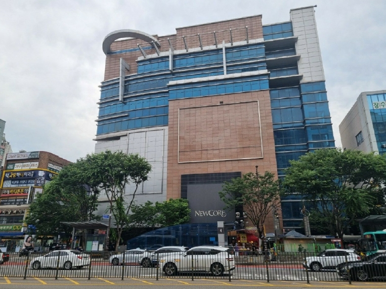 사진 02