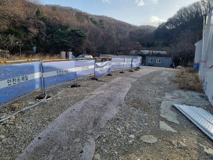 사진 04