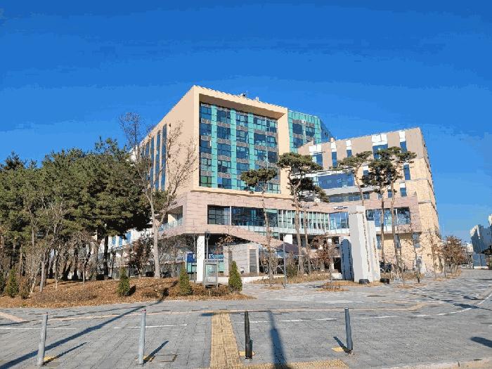 사진 03