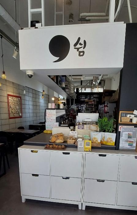 사진 02