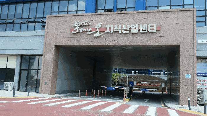사진 03