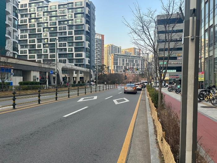 사진 02