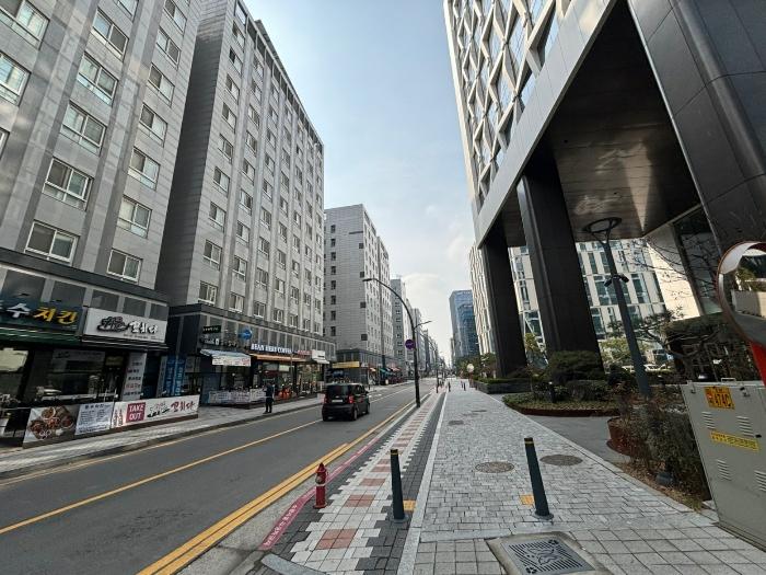사진 03