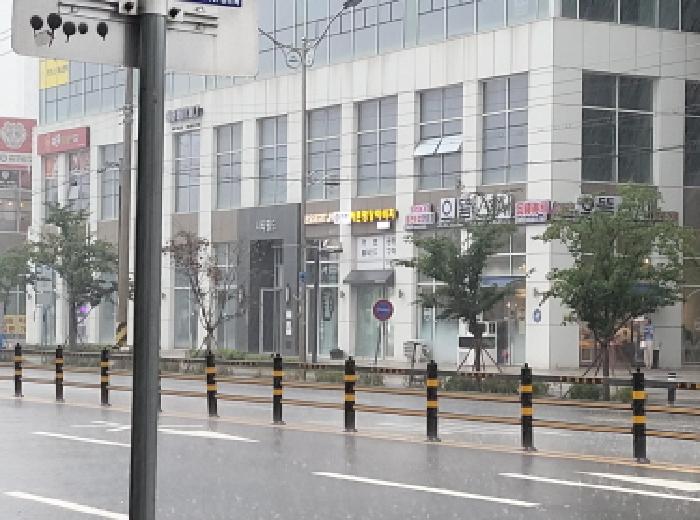 사진 04