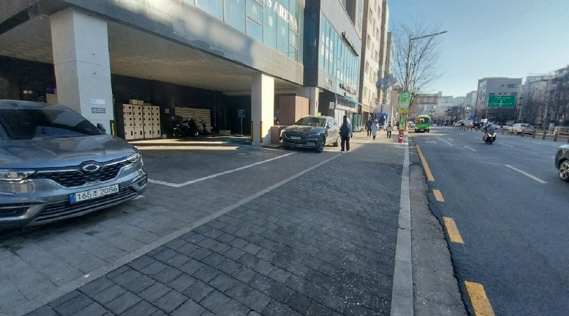 사진 04