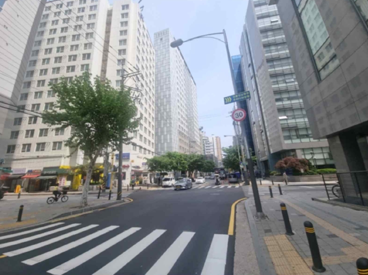 사진 04