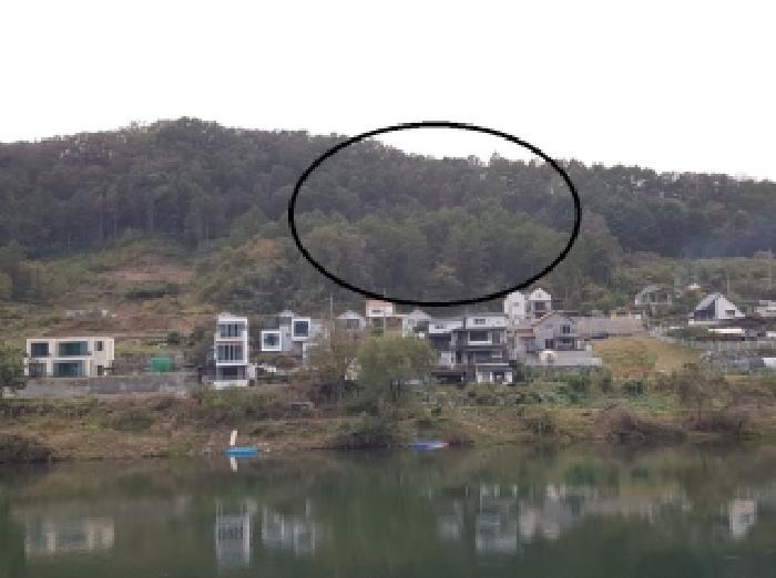 사진 03