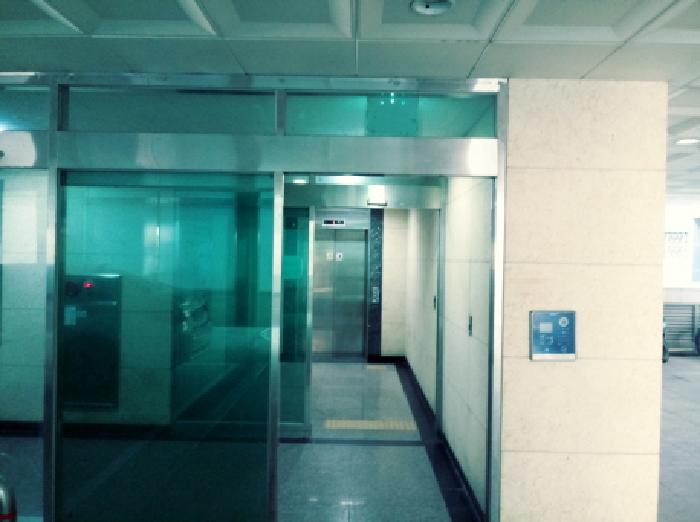 사진 04
