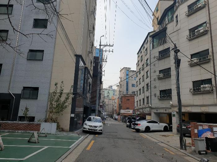 사진 04