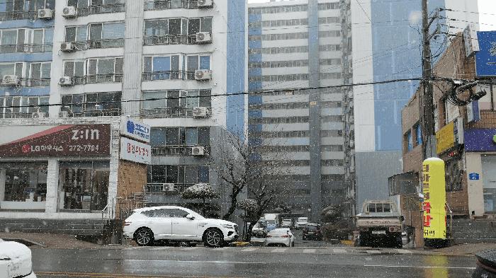 사진 04