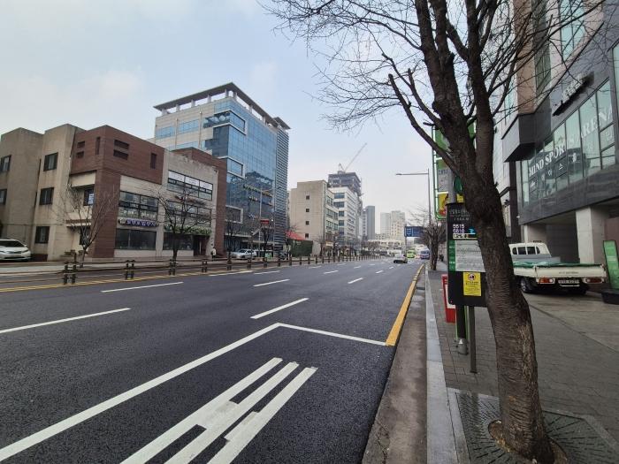 사진 02