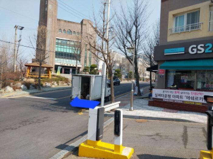 사진 02