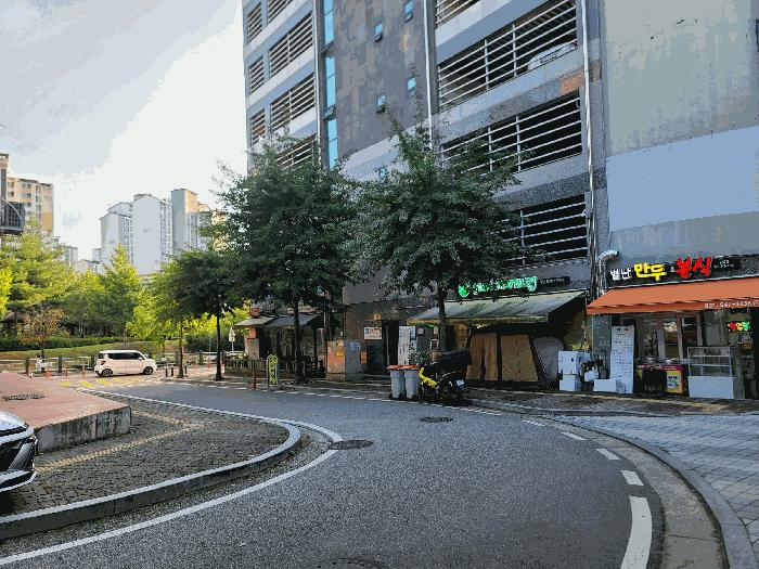 사진 04