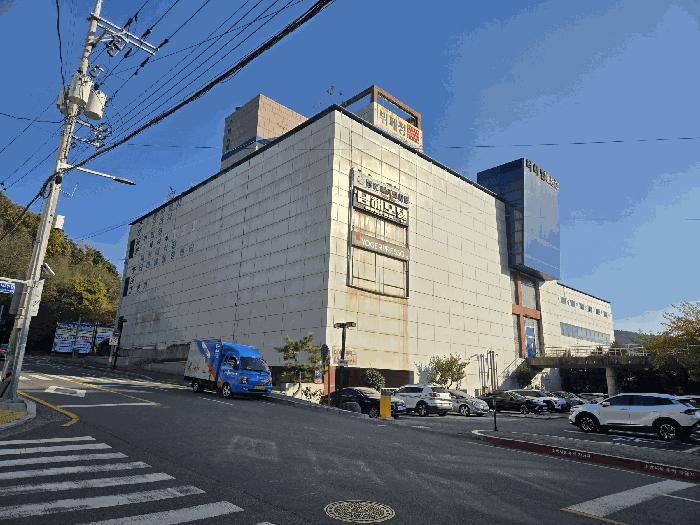 사진 04