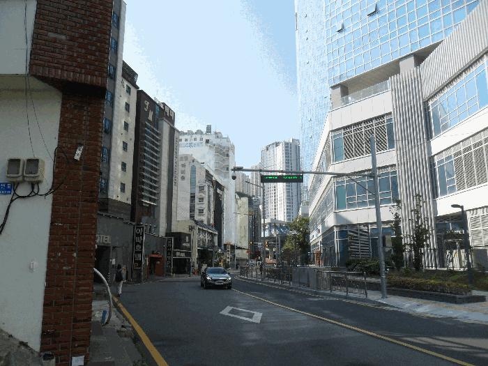 사진 04