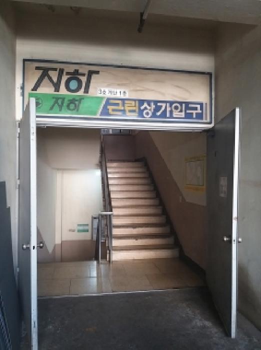 사진 03