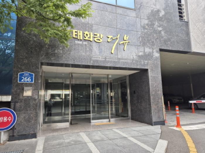 사진 04