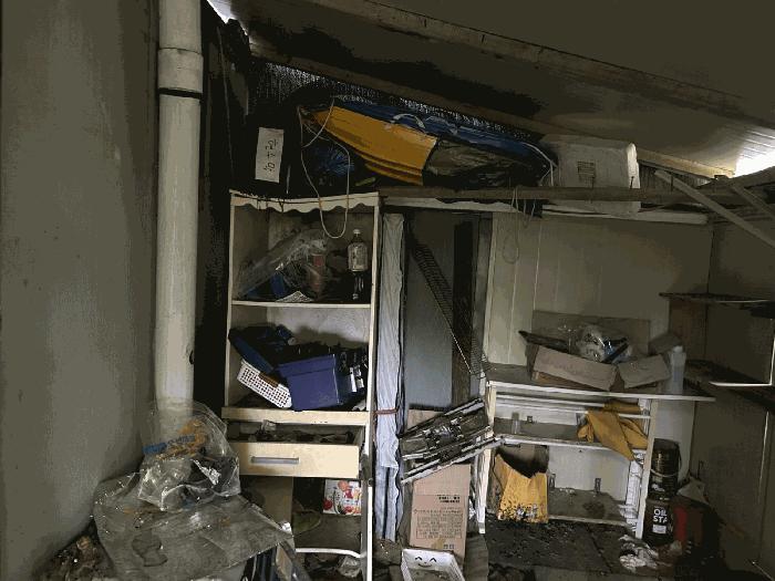 사진 04