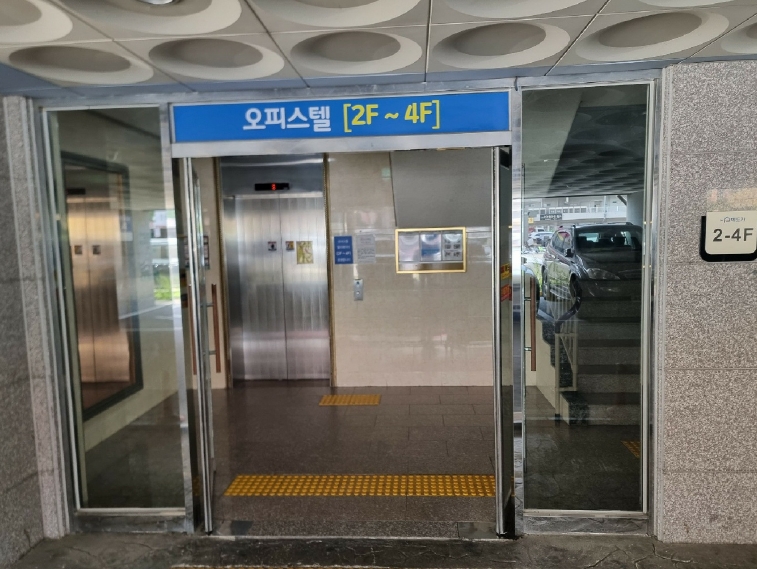 사진 04