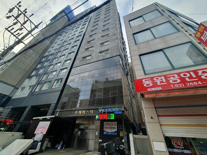 사진 04
