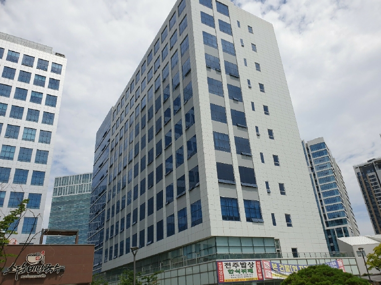 사진 04