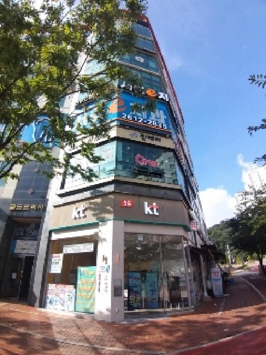 사진 04