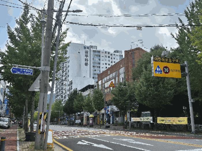 사진 04