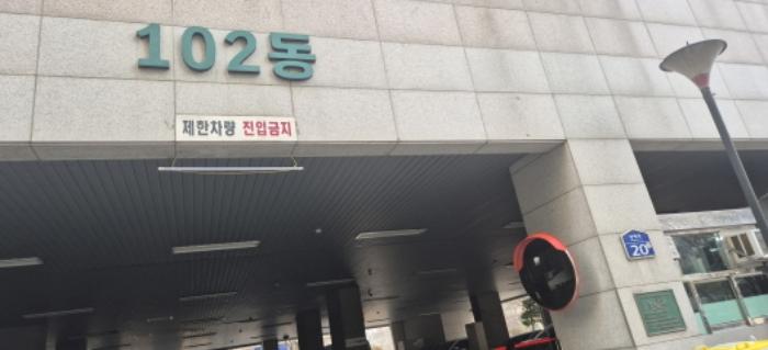 사진 02