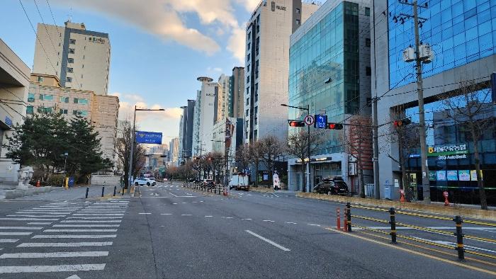 사진 02