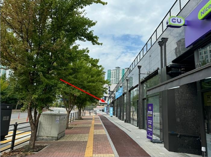 사진 04