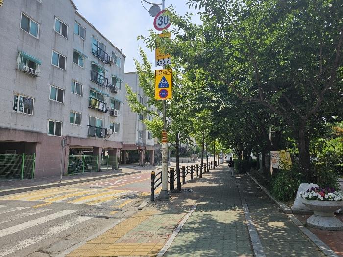 사진 04