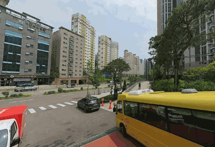 사진 03