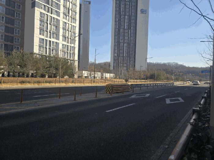 사진 04