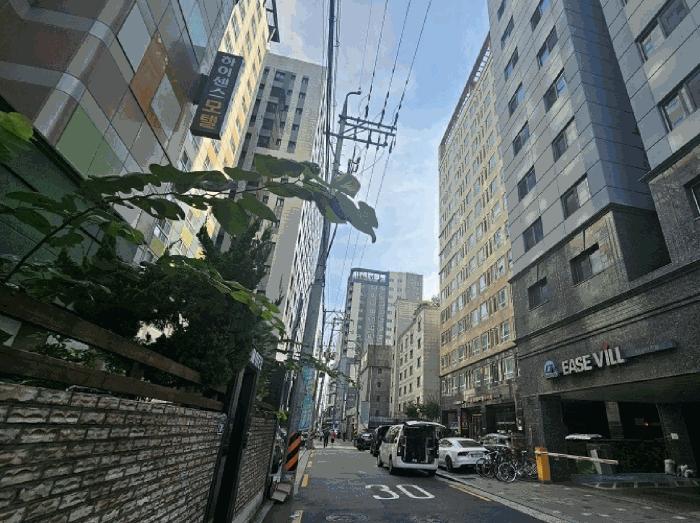사진 03
