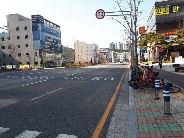 사진 03