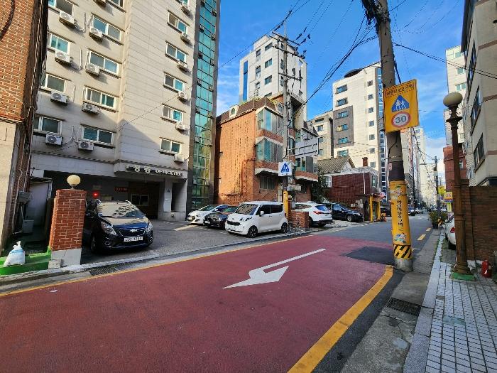 사진 04
