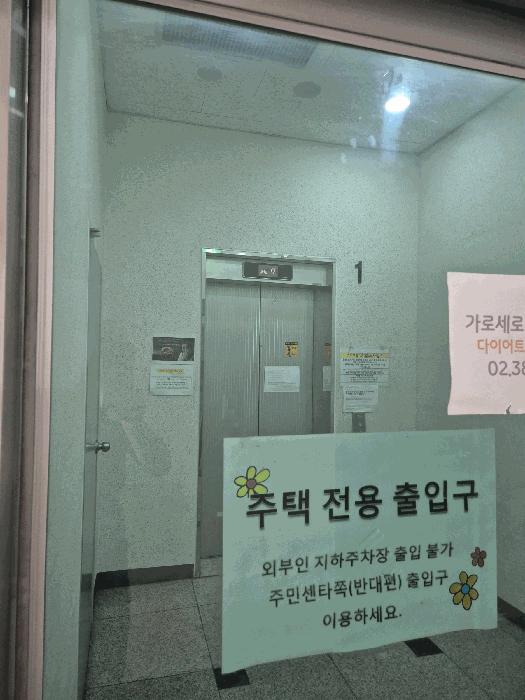 사진 03