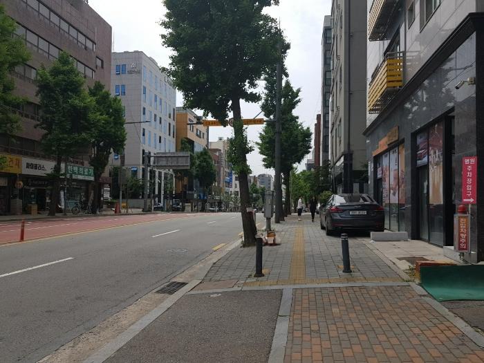 사진 04