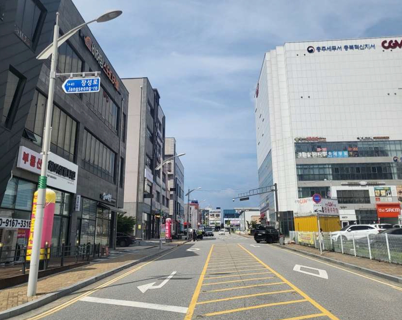 사진 04