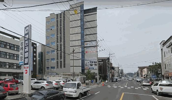 사진 03