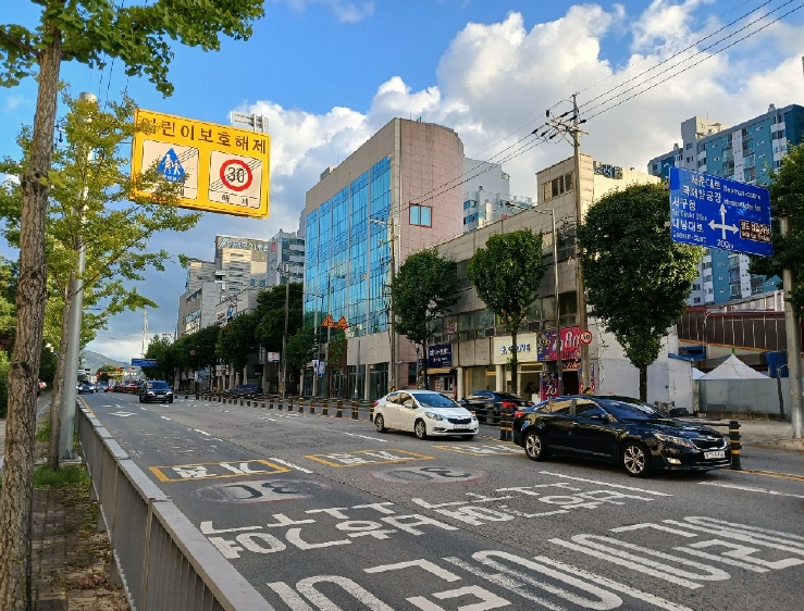 사진 03