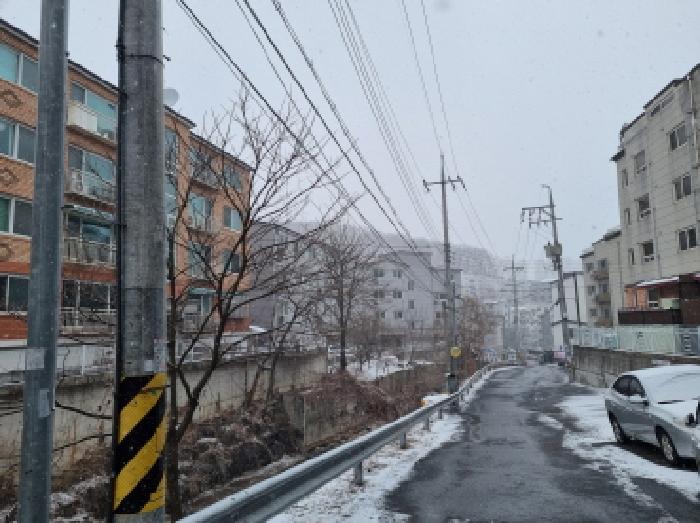 사진 02