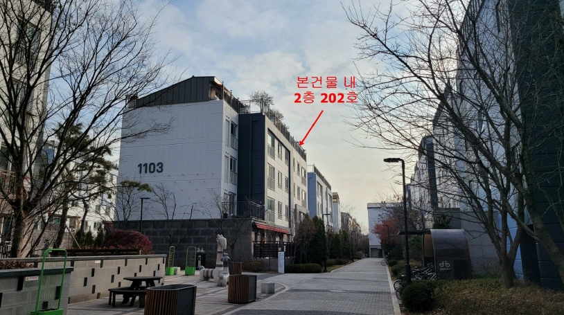사진 03