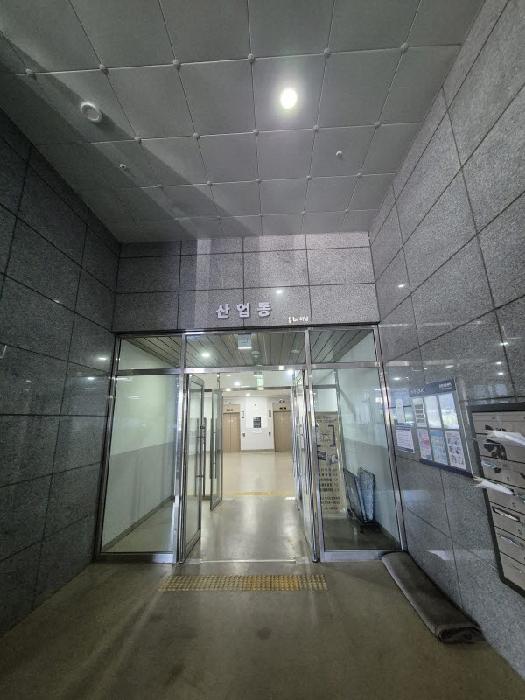사진 04