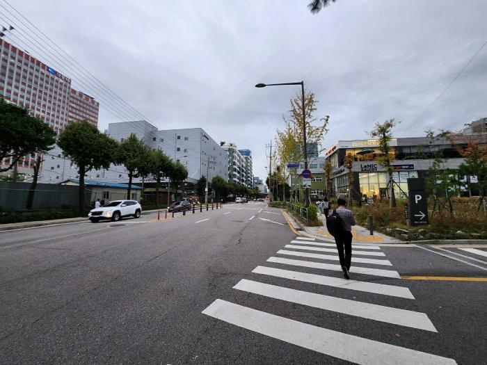 사진 04