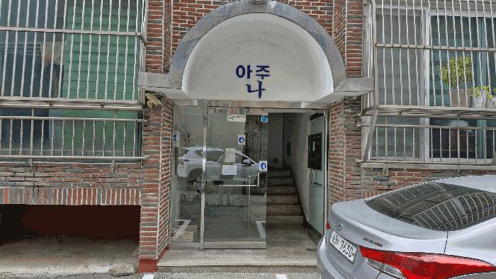 사진 02