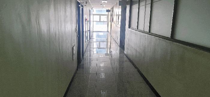 사진 04