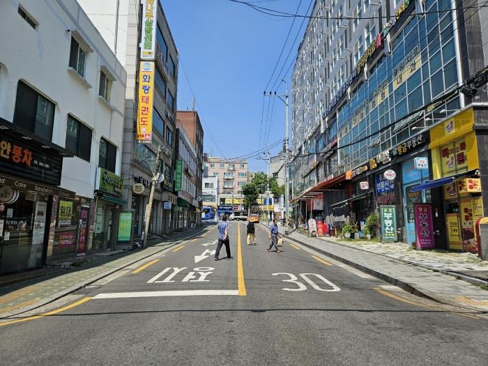 사진 04