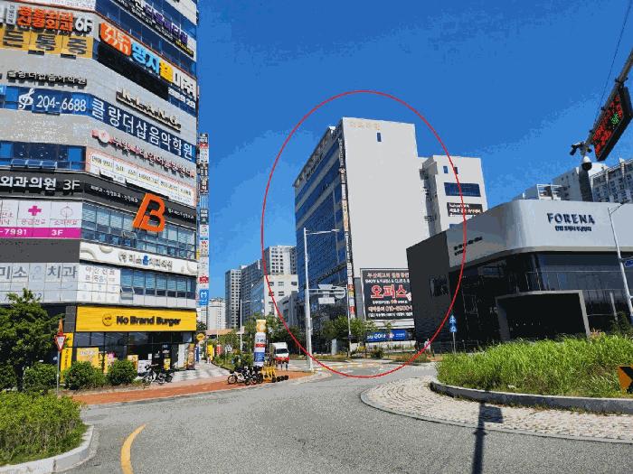 사진 03